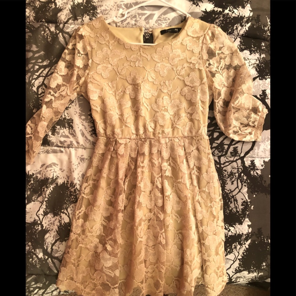 Women dress